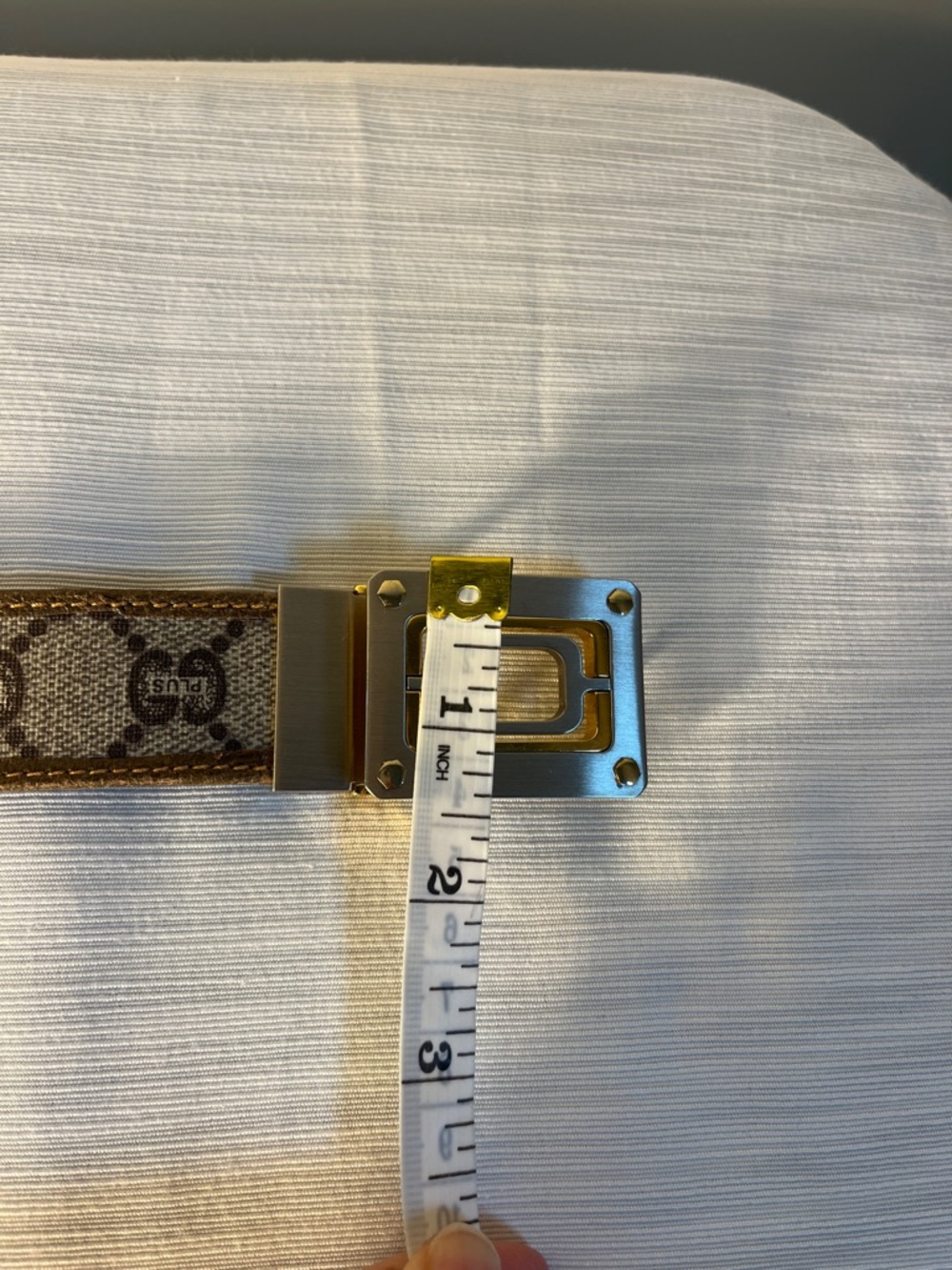 Gucci Brown and Gray Monogram Belt with Two-Tone G Buckle - Picture 7 of 11
